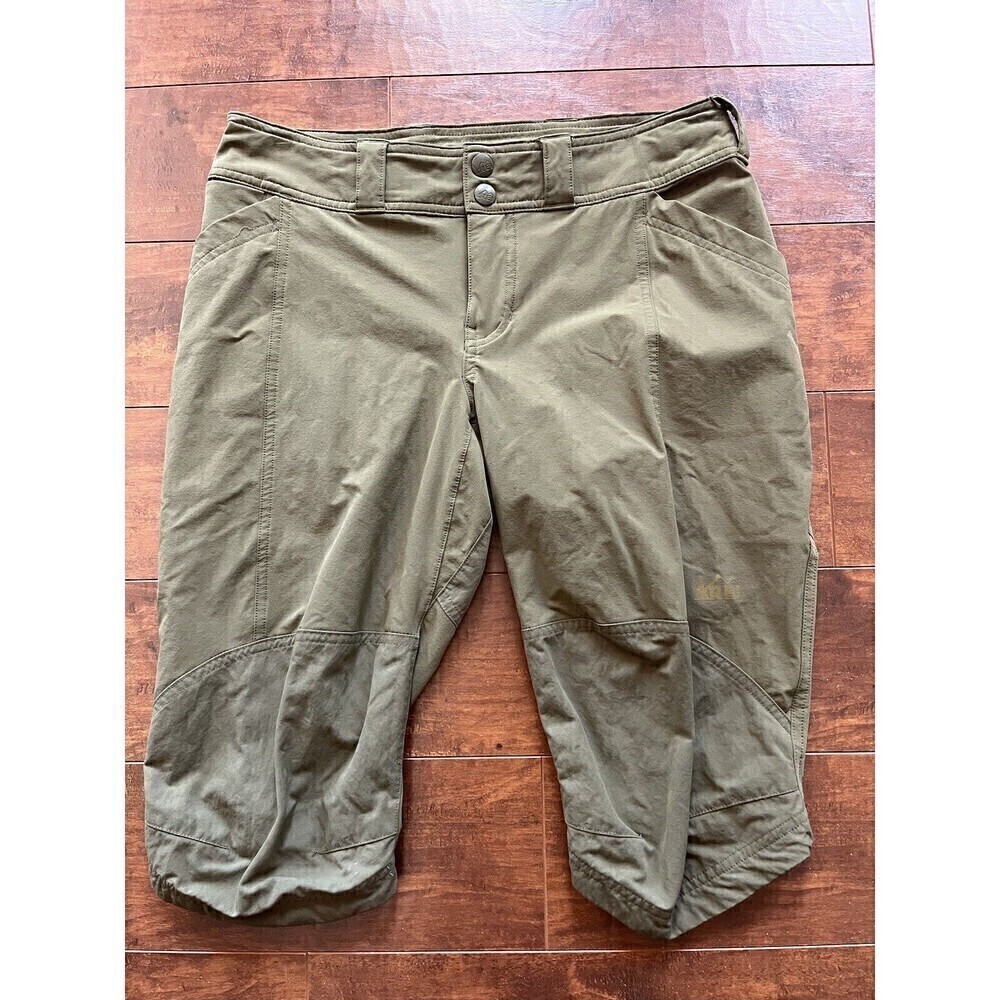 Rei Womens Green 14in Active Hiking Casual Short Size 6